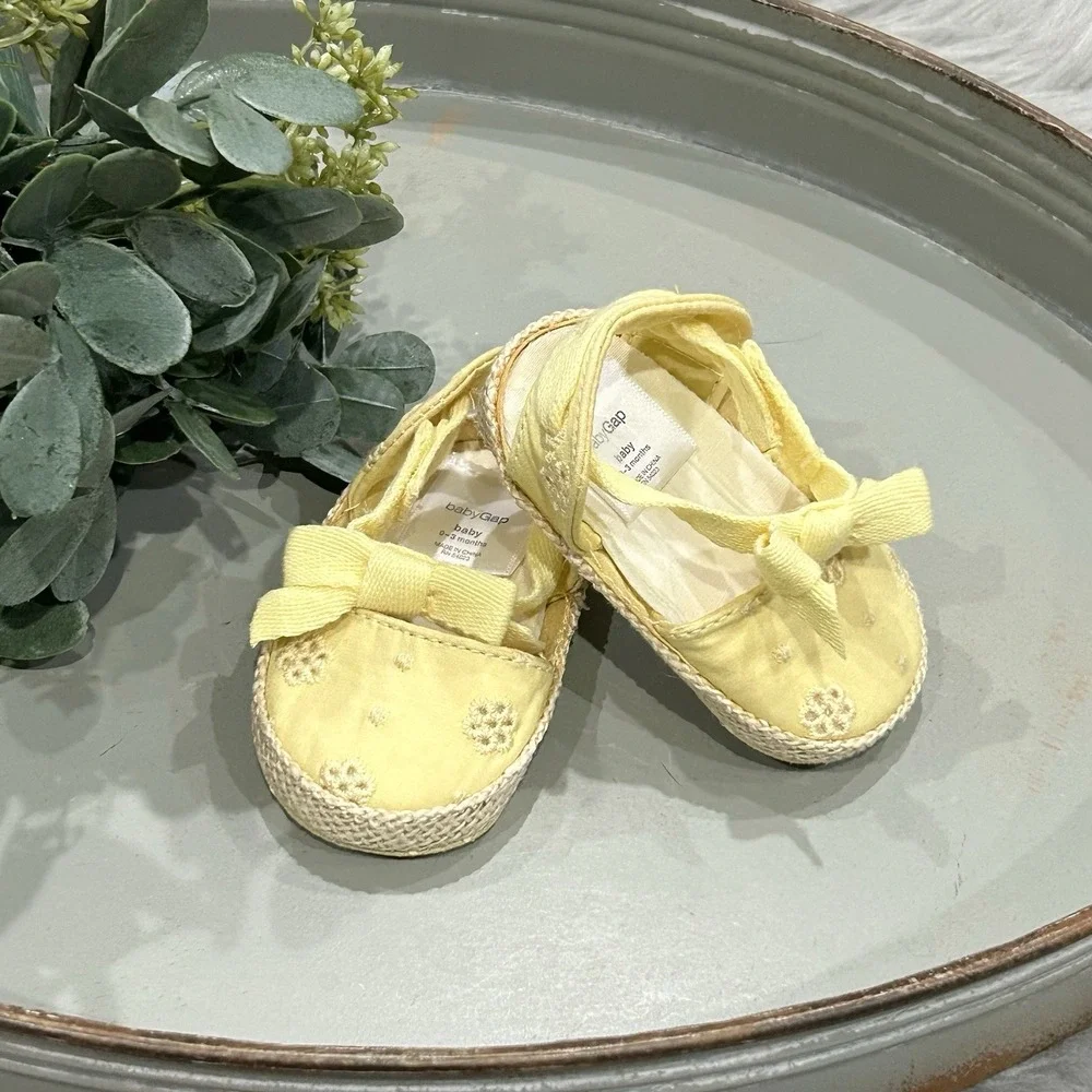 Baby Gap Vintage Infant Girls Yellow Espadrille Crib Shoes Size 0-3 Months‎